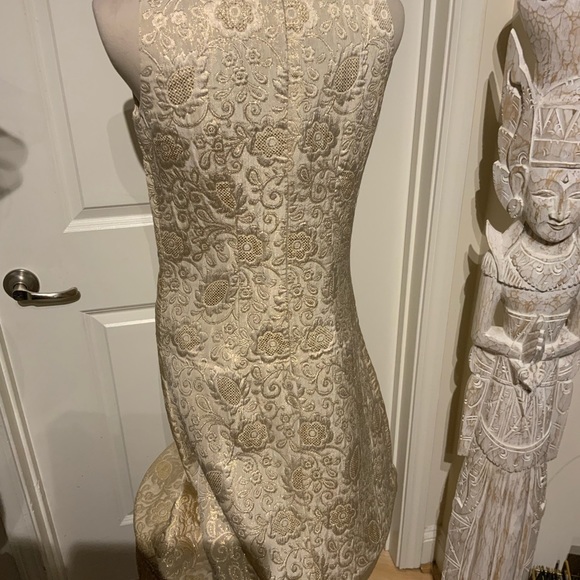 Vintage 1950s Metallic Gold Satin & Lurex Quilted Floral Dress, Medium - Picture 2 of 6